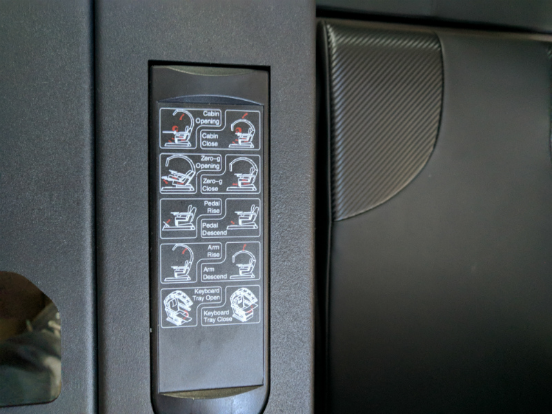 Menjajal Predator Thronos, kursi gaming sultan seharga mobil